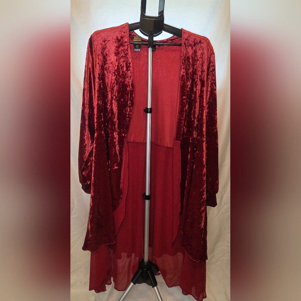 torrid Deep Red Velvet Kimono